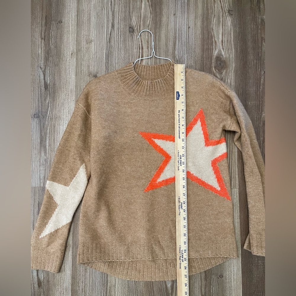 Love Token Star Pullover Beige Sweater Size Medium - Picture 7 of 9
